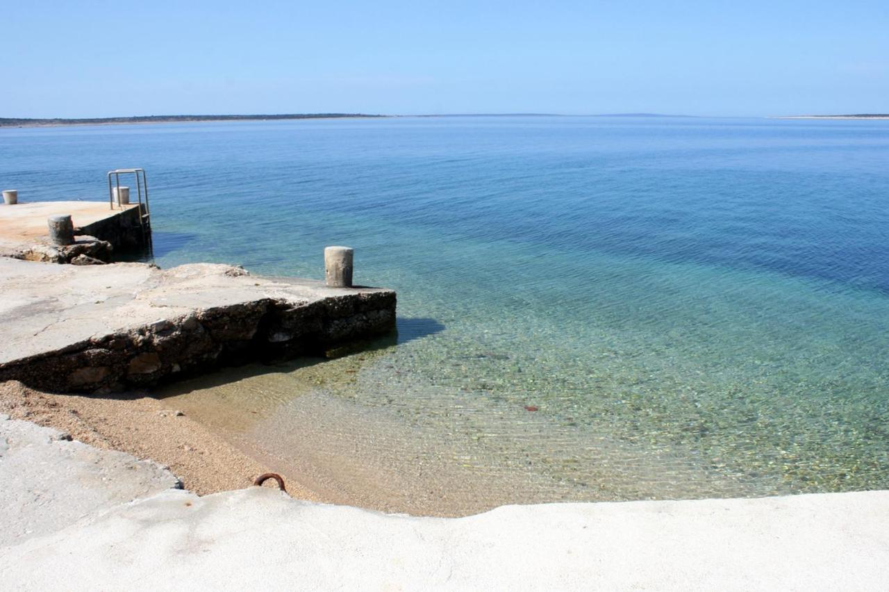 Apartments With A Parking Space Mandre, Pag - 16836 Экстерьер фото